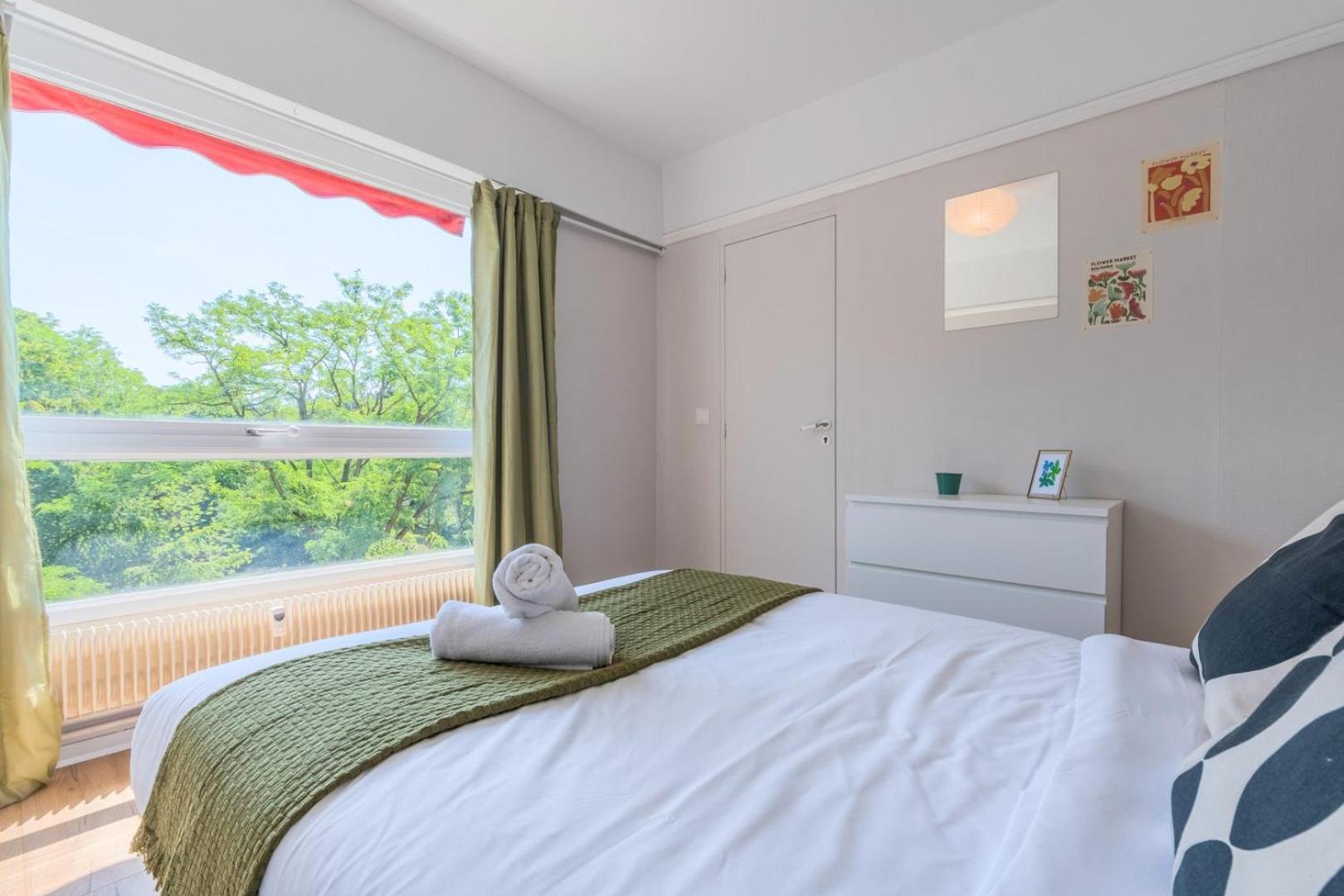 Spacious 3 Bedroom Apartment & Private Parking! Lambersart Eksteriør billede